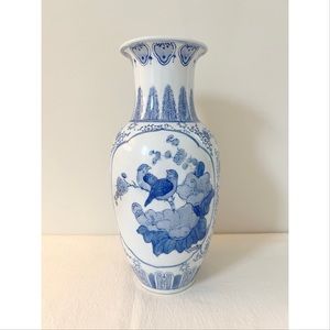 Chinoiserie Vase